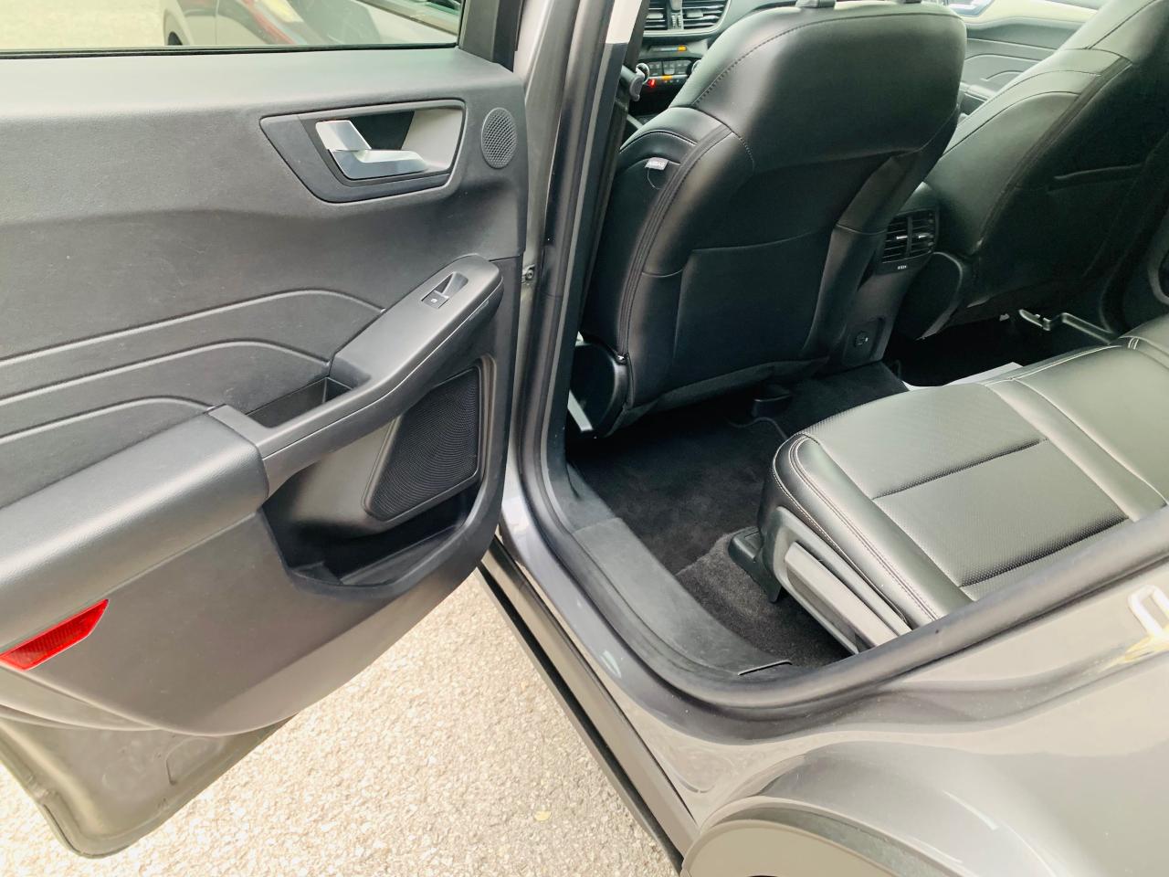 2022 Ford Escape SEL 4dr All-Wheel Drive Photo