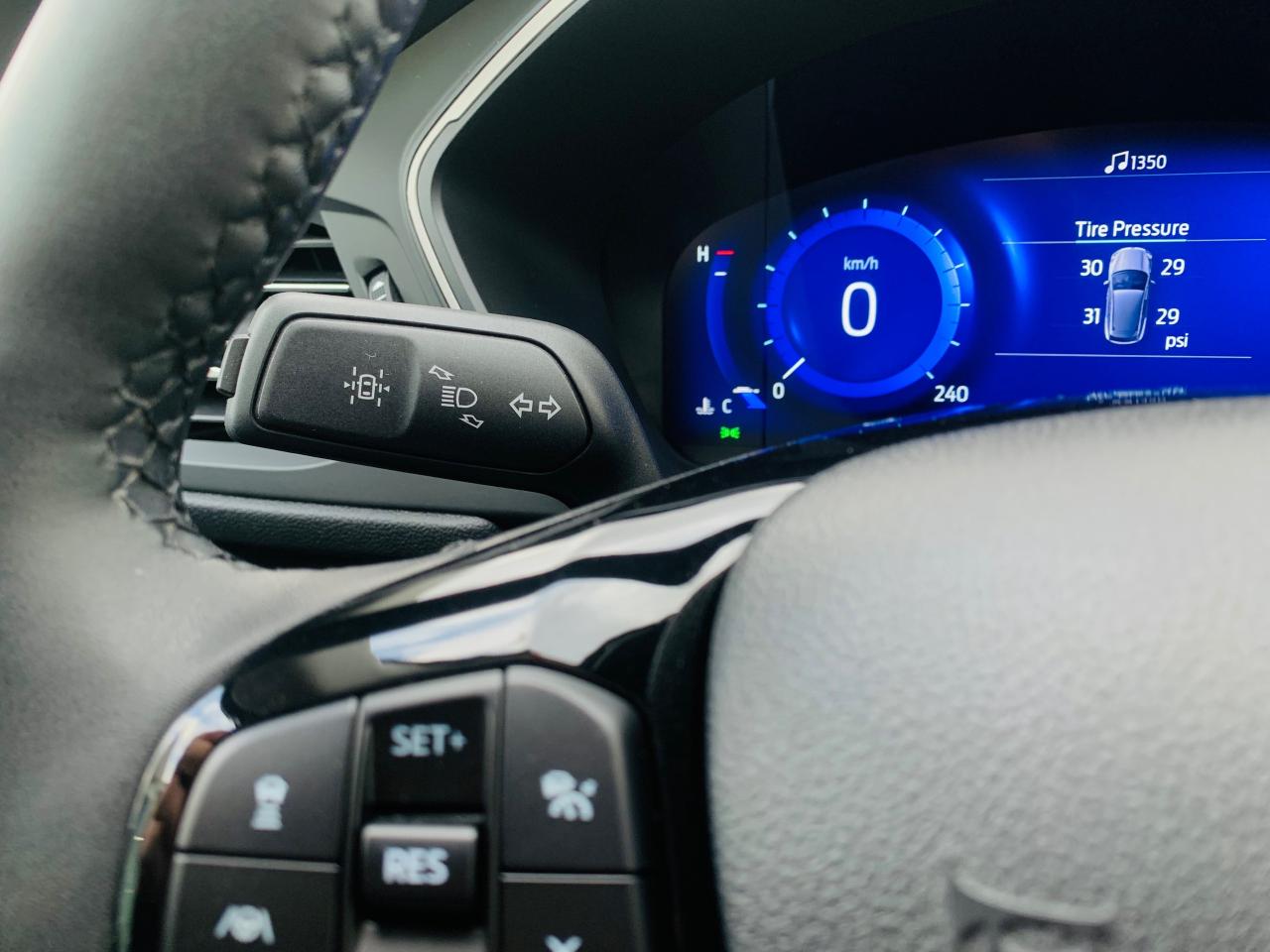 2022 Ford Escape SEL 4dr All-Wheel Drive Photo