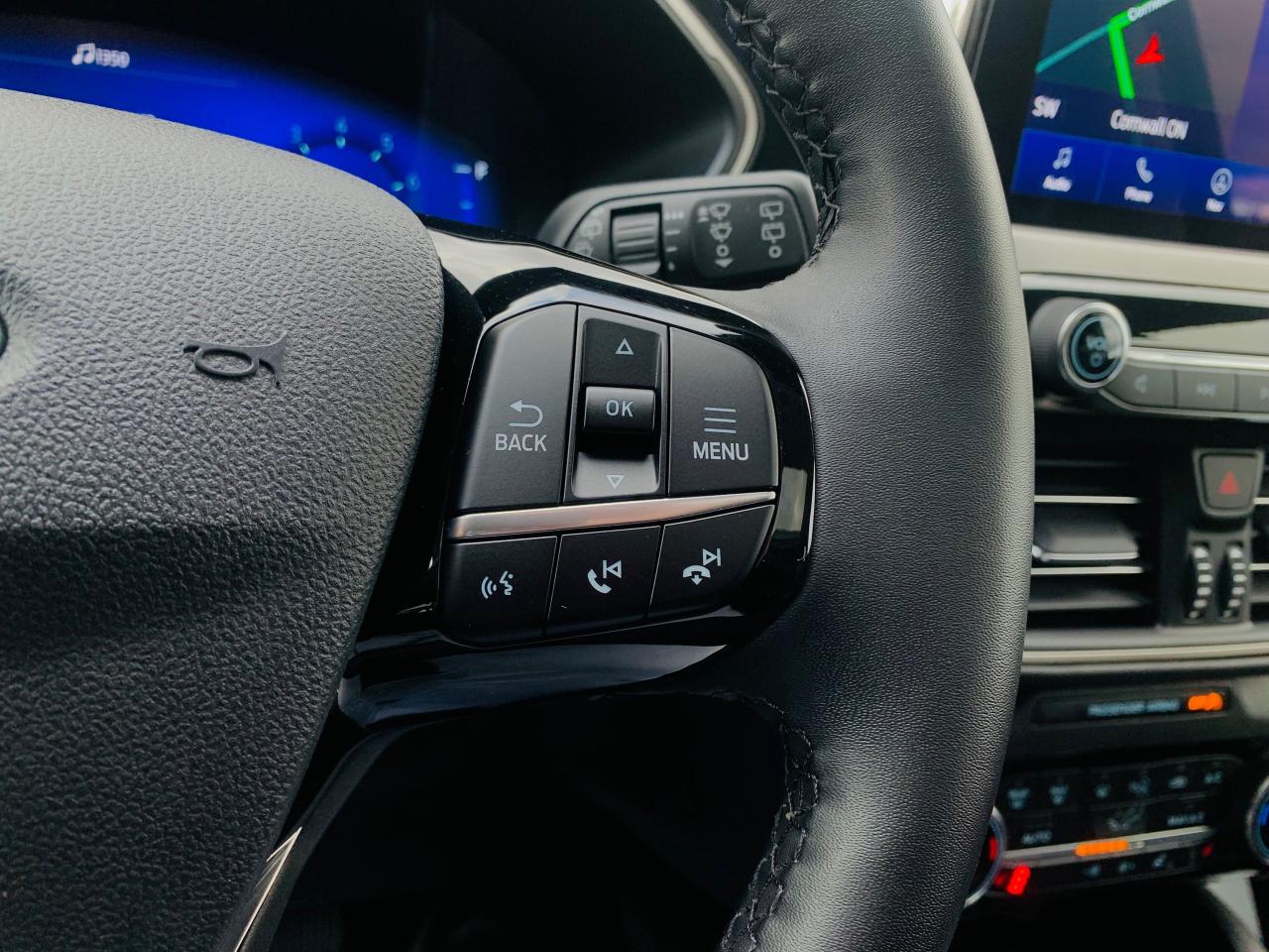 2022 Ford Escape SEL 4dr All-Wheel Drive Photo