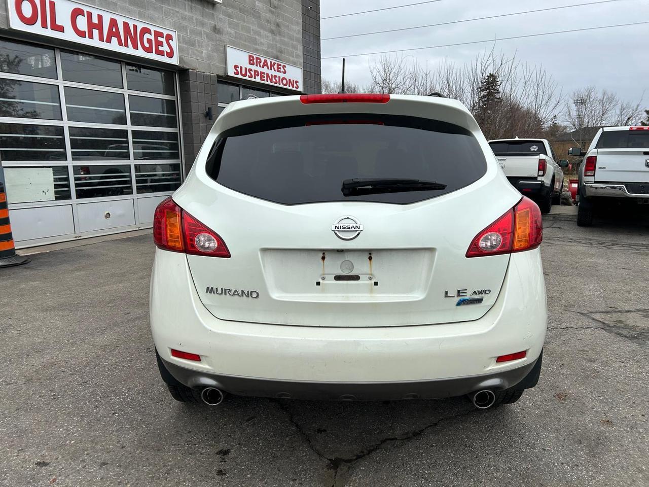 2010 Nissan Murano AWD 4DR LE Photo