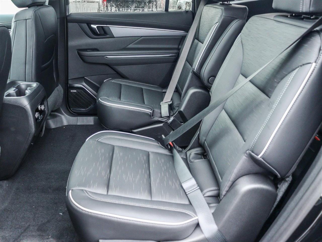 2026 Buick Enclave AWD 4dr Sport Touring Photo