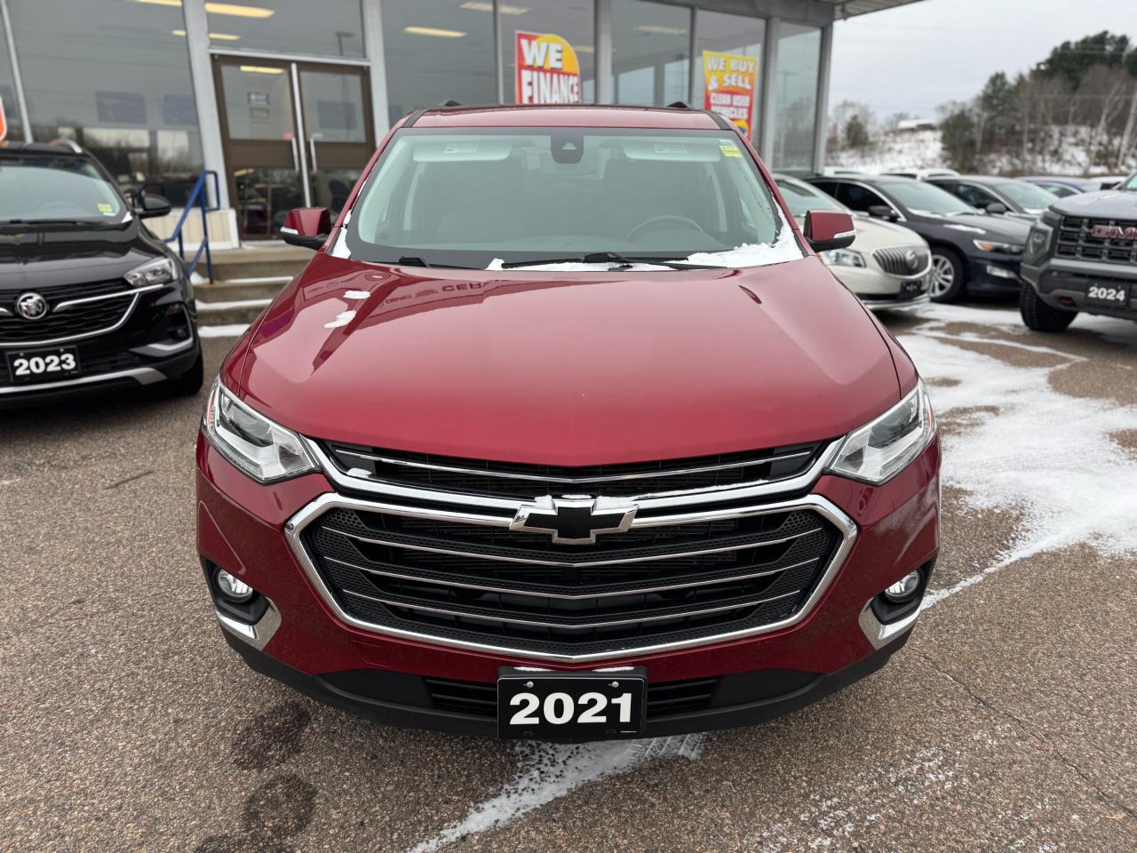2021 Chevrolet Traverse LT Cloth w/1LT All-Wheel Drive Photo