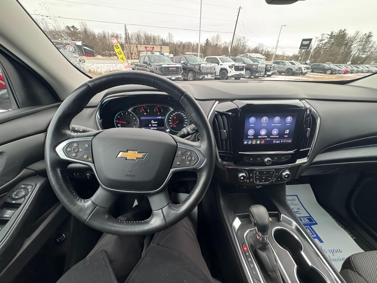 2021 Chevrolet Traverse LT Cloth w/1LT All-Wheel Drive Photo