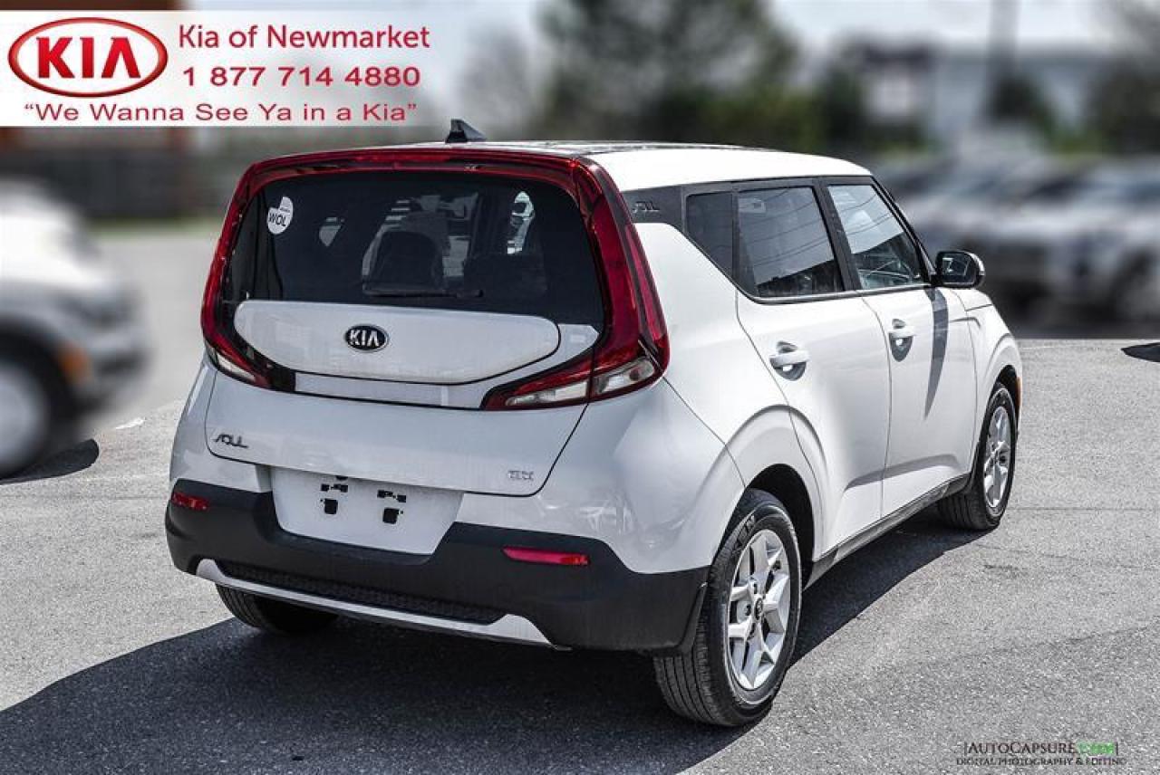 2021 Kia Soul EX 4dr Hatchback Photo4