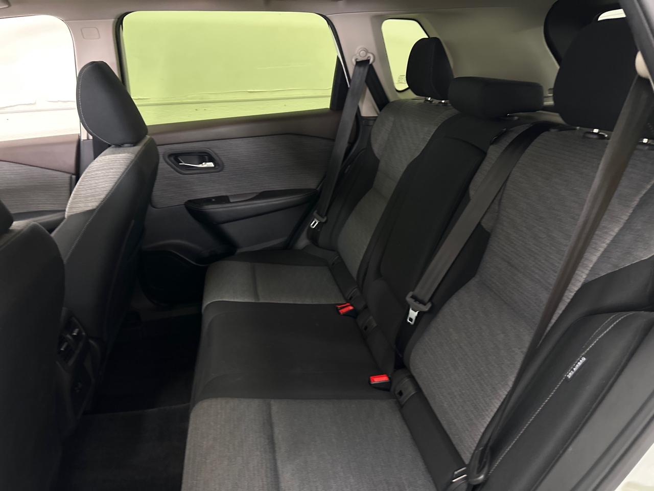 2023 Nissan Rogue SV Moonroof 4dr All-Wheel Drive Sport Utility Photo