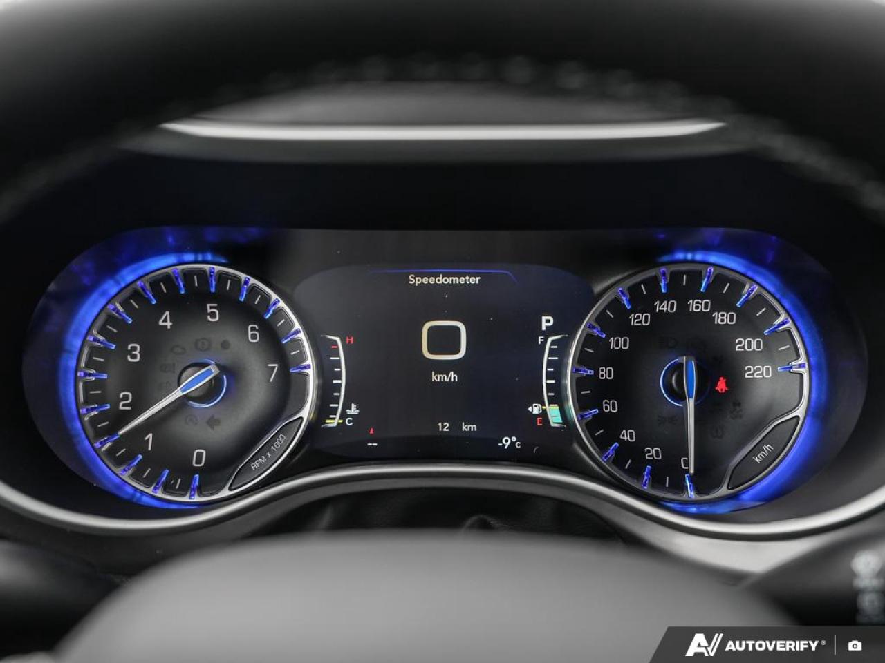 2026 Chrysler Pacifica Select Front-Wheel Drive Passenger Van Photo