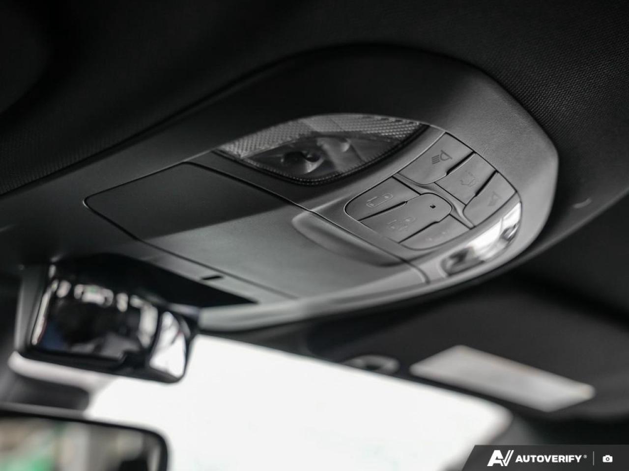 2026 Chrysler Pacifica Select Front-Wheel Drive Passenger Van Photo