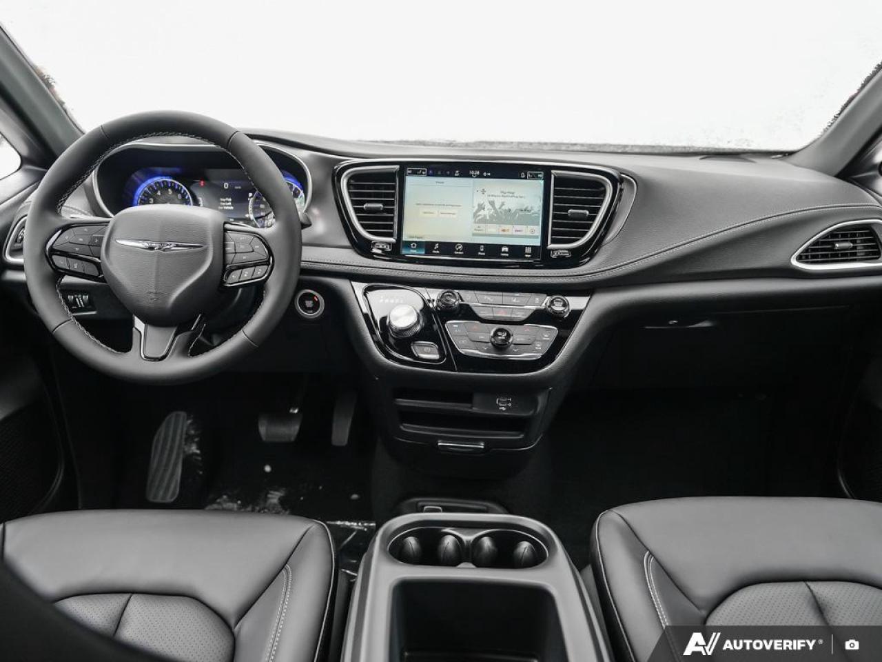 2026 Chrysler Pacifica Select Front-Wheel Drive Passenger Van Photo