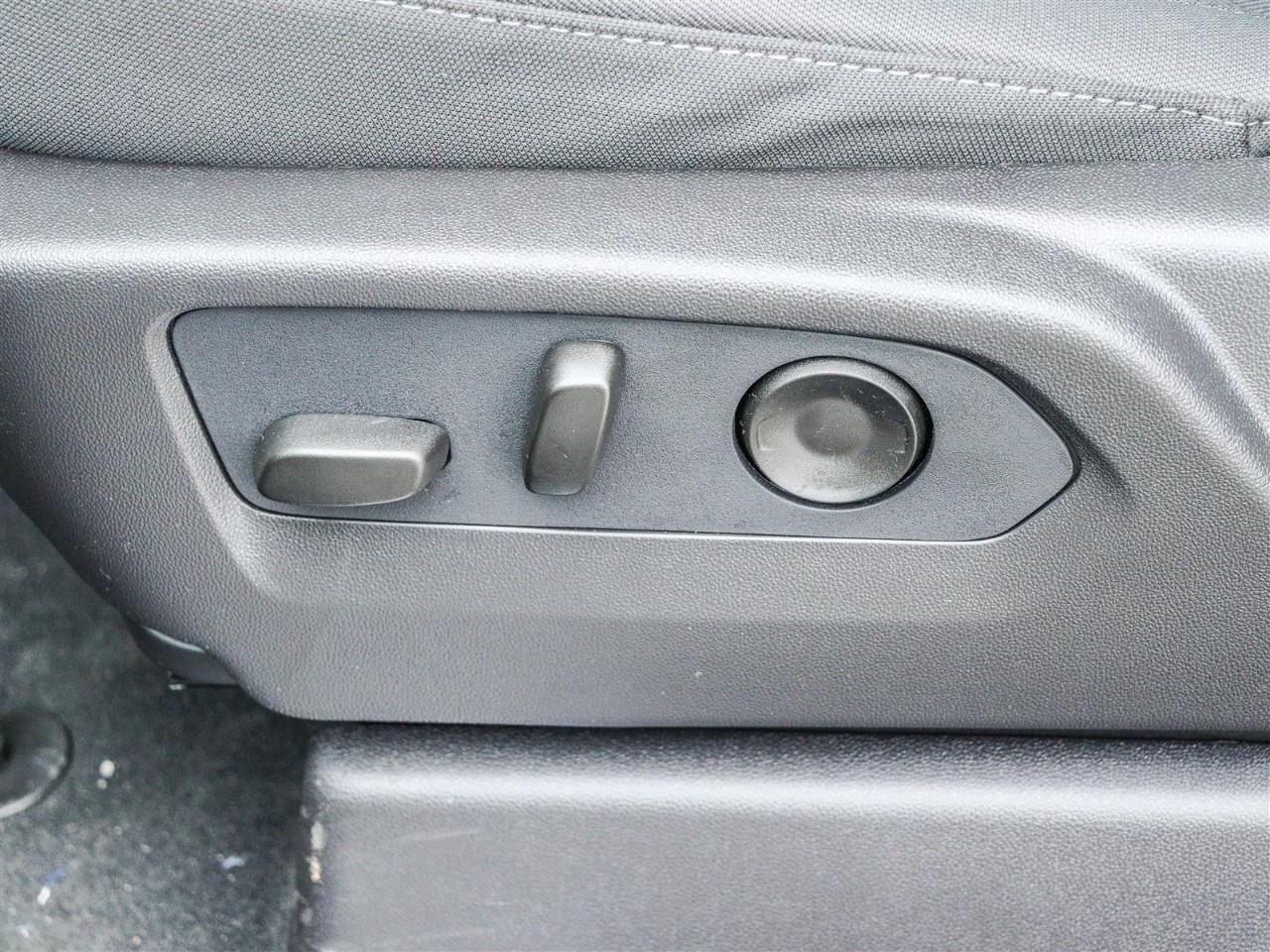 2026 GMC Sierra 1500 Crew Cab Standard Box 4-Wheel Drive Elevation Photo