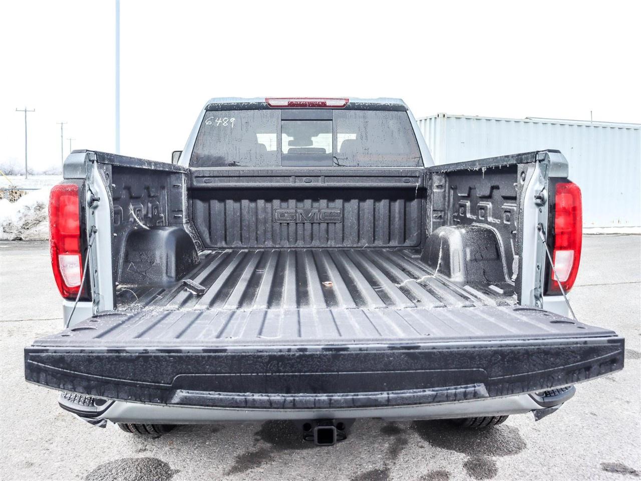 2026 GMC Sierra 1500 Crew Cab Standard Box 4-Wheel Drive Elevation Photo