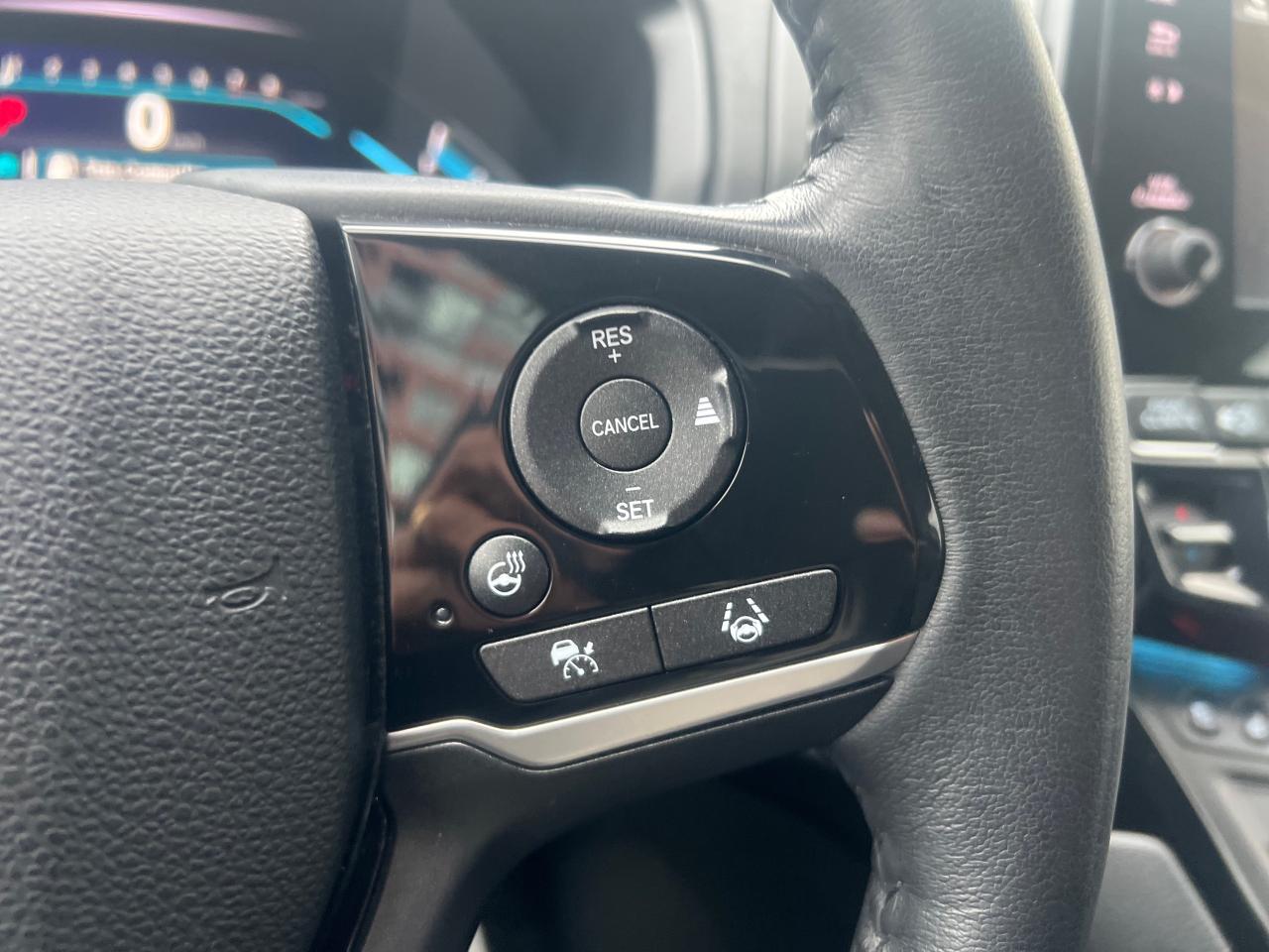 2023 Honda Odyssey Touring Passenger Van Photo