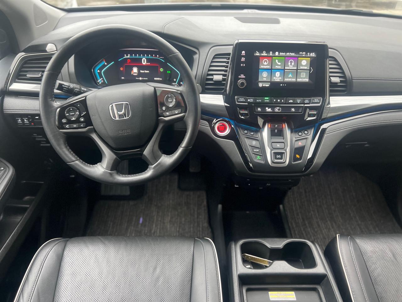 2023 Honda Odyssey Touring Passenger Van Photo