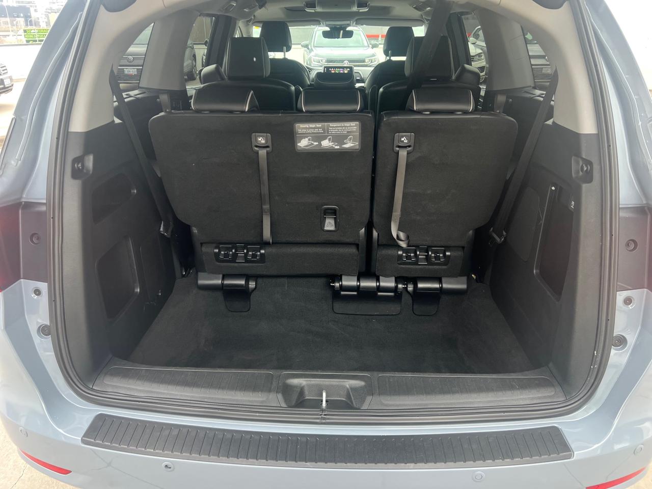 2023 Honda Odyssey Touring Passenger Van Photo