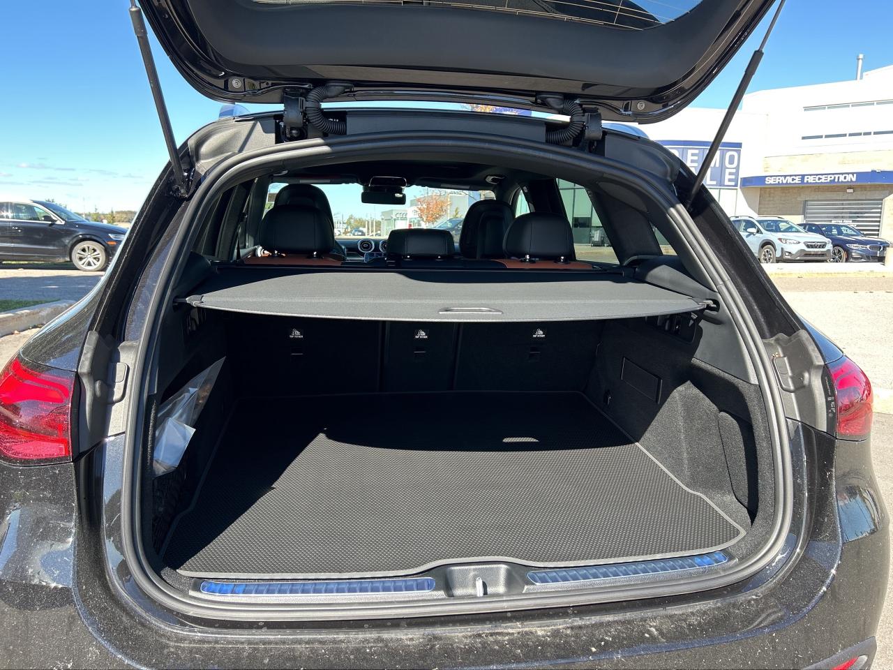 2026 Mercedes-Benz GLC 300 4MATIC Photo