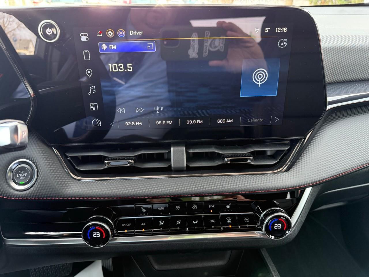 2025 Chevrolet Equinox RS 4dr All-Wheel Drive Photo