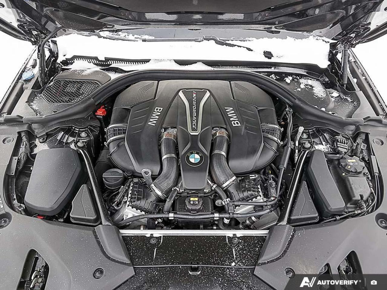 2018 BMW 5 Series M550i xDrive Sedan Photo