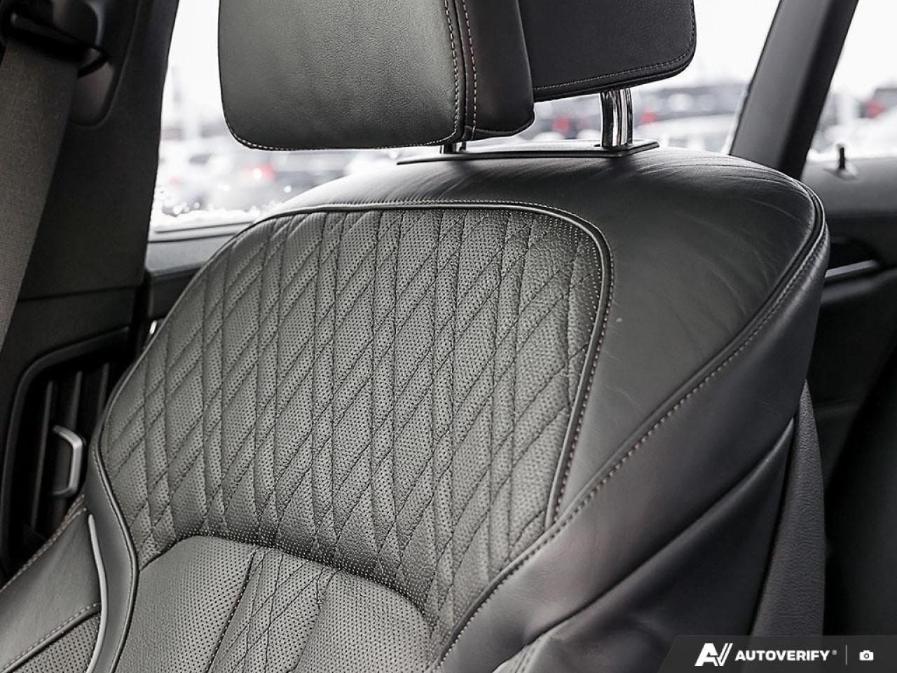 2018 BMW 5 Series M550i xDrive Sedan Photo