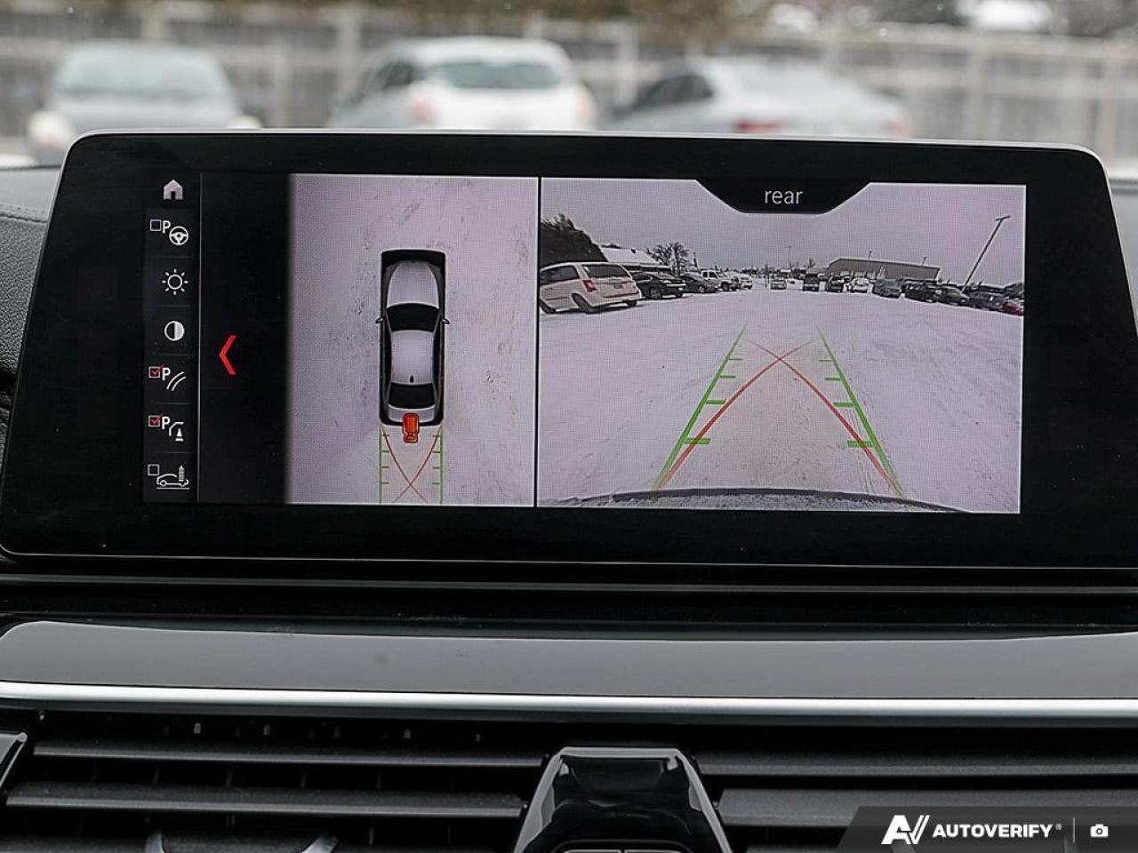 2018 BMW 5 Series M550i xDrive Sedan Photo