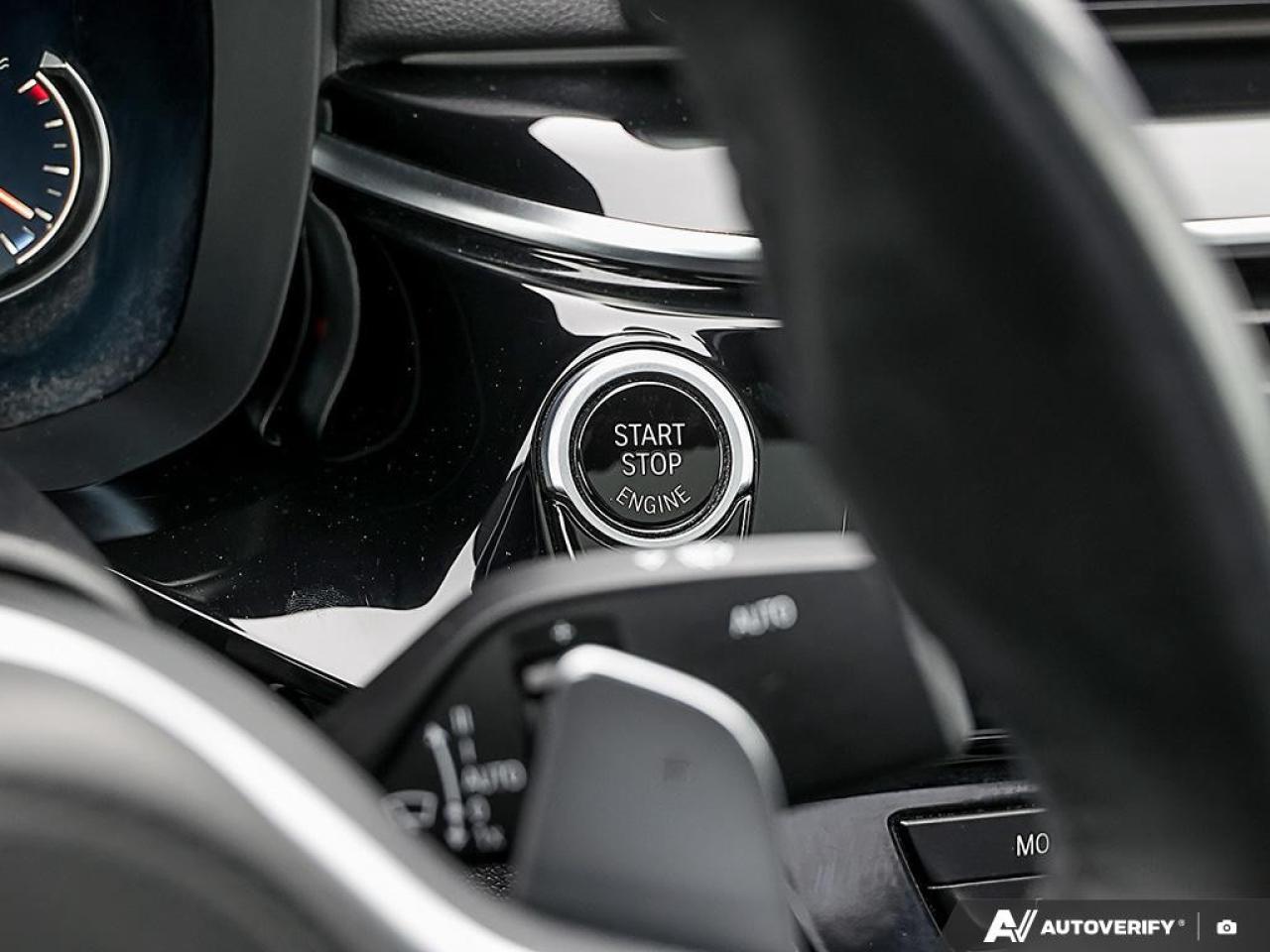 2018 BMW 5 Series M550i xDrive Sedan Photo