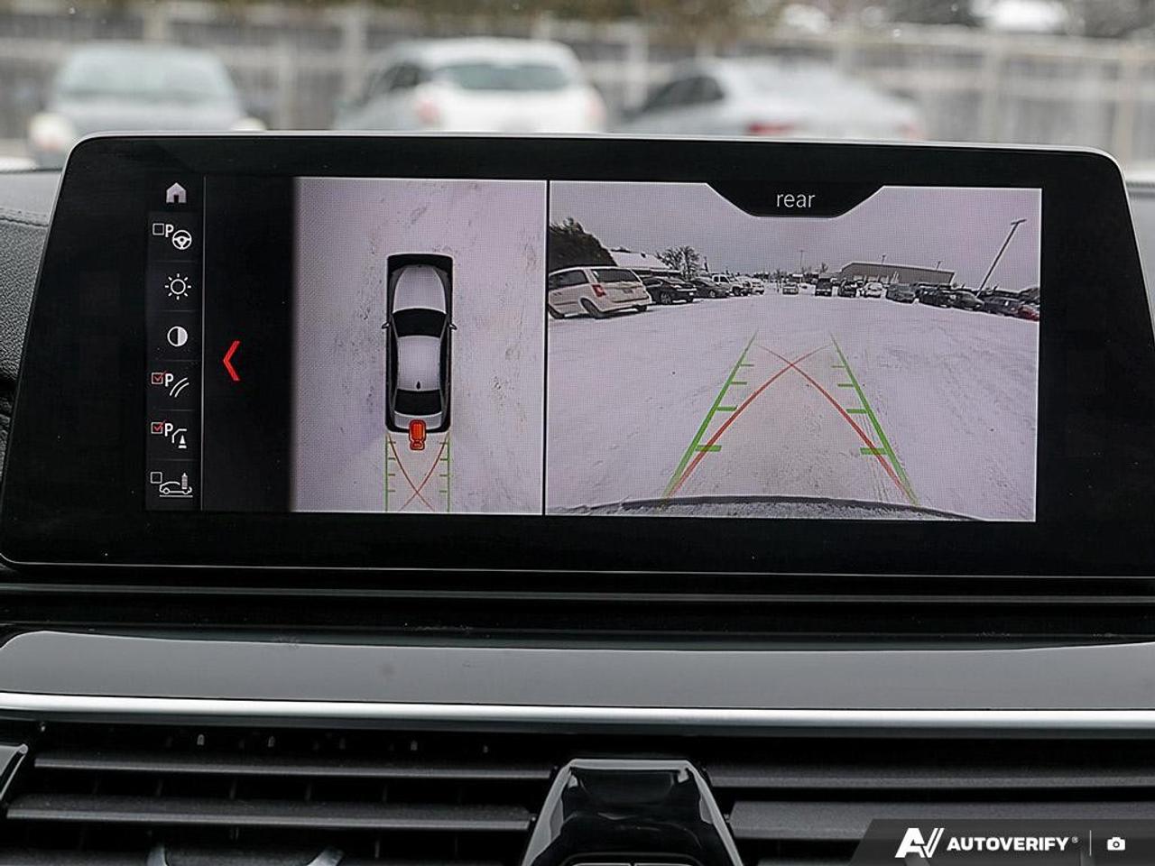 2018 BMW 5 Series M550i xDrive Sedan Photo