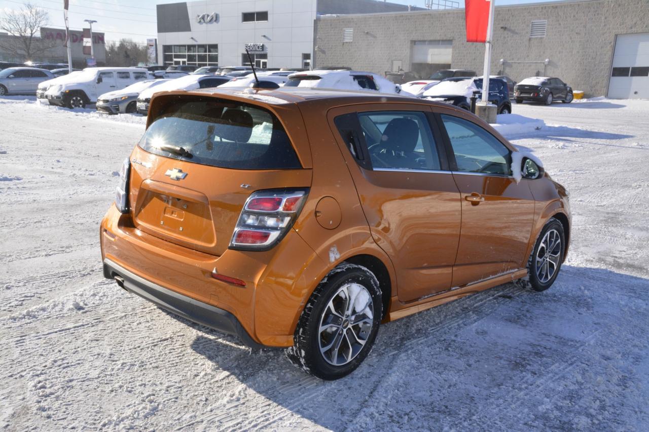 2017 Chevrolet Sonic Sonic LT Photo