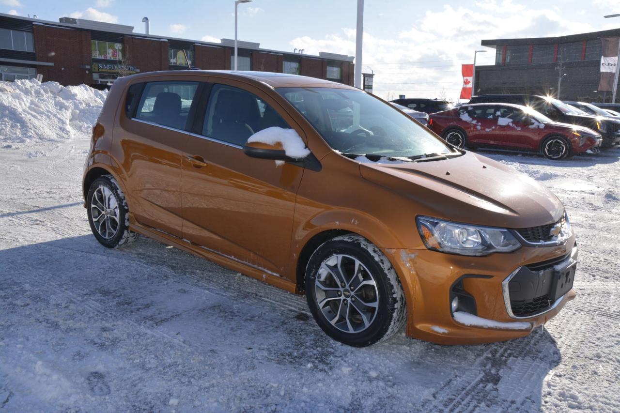 2017 Chevrolet Sonic Sonic LT Photo