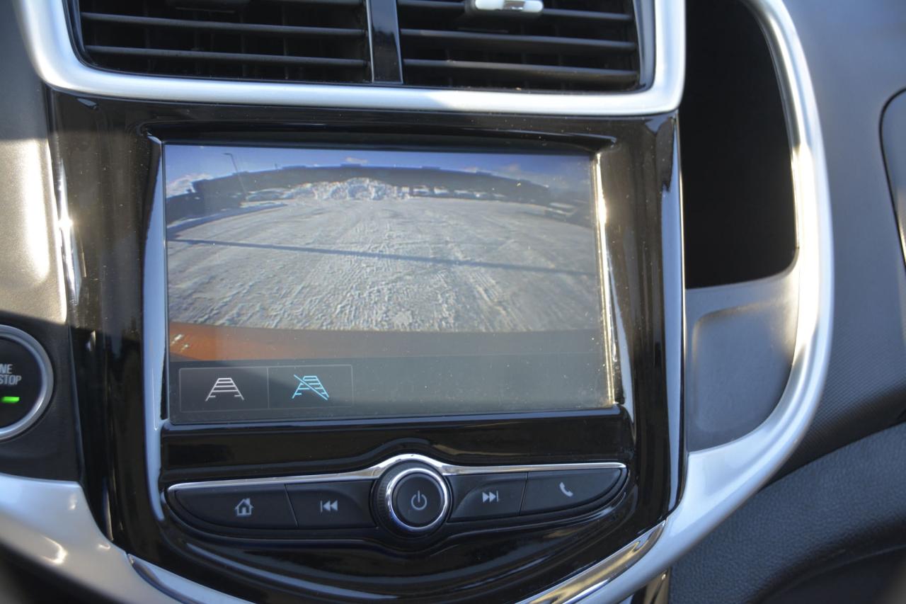 2017 Chevrolet Sonic Sonic LT Photo