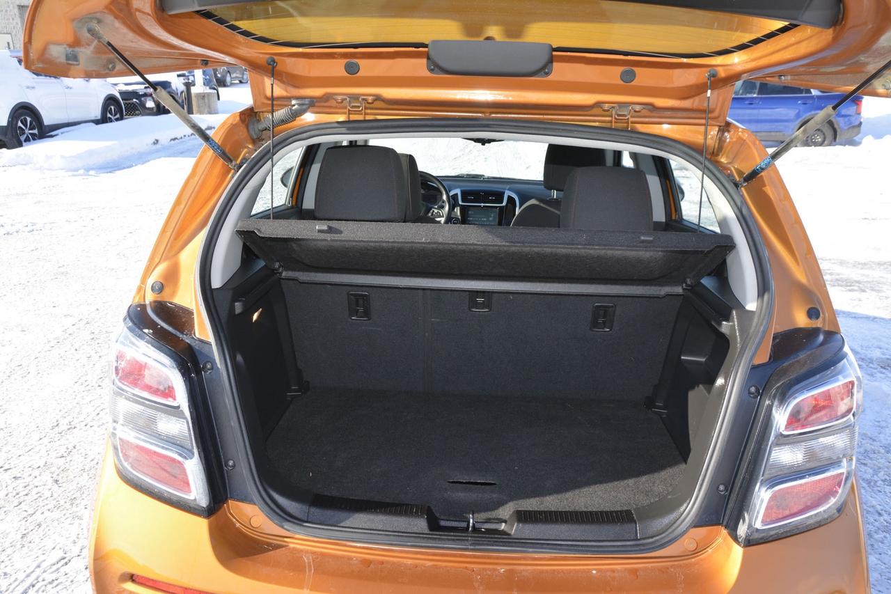 2017 Chevrolet Sonic LT Photo