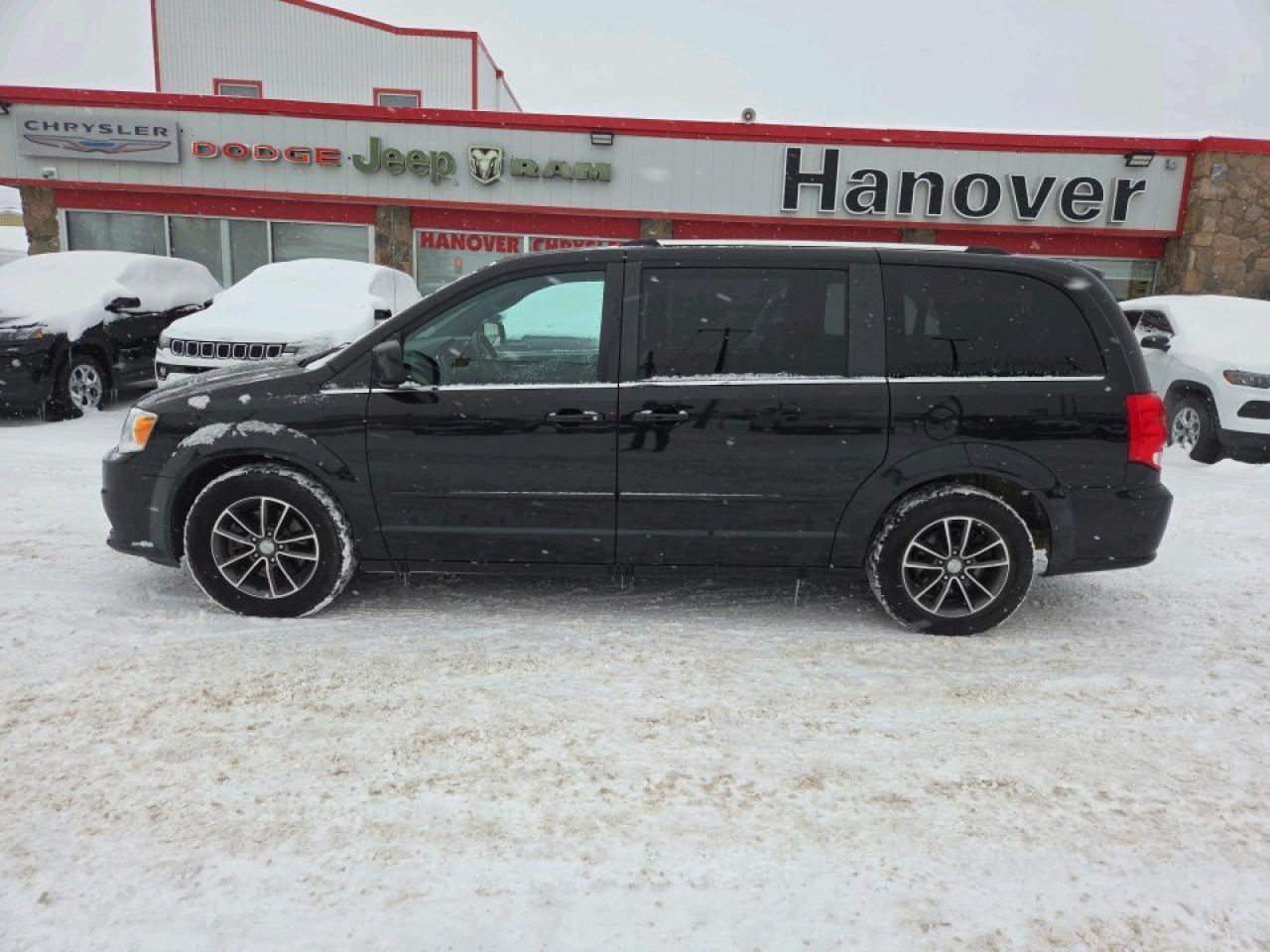 2017 Dodge Grand Caravan CVP/SXT Passenger Van Photo