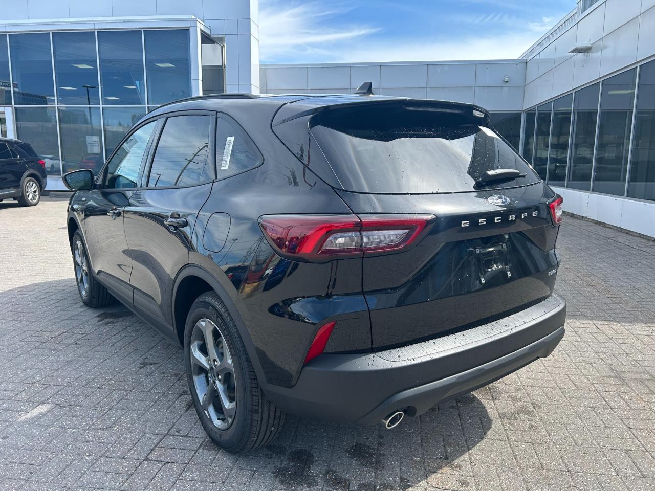 2025 Ford Escape ST-Line 4dr All-Wheel Drive Photo