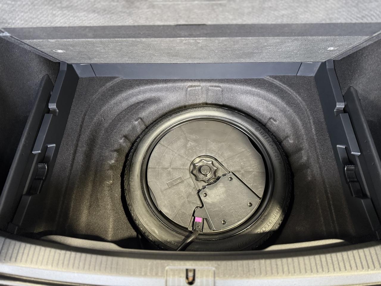 2017 Volkswagen Golf Alltrack AWD   Loaded   Mint Condition Photo