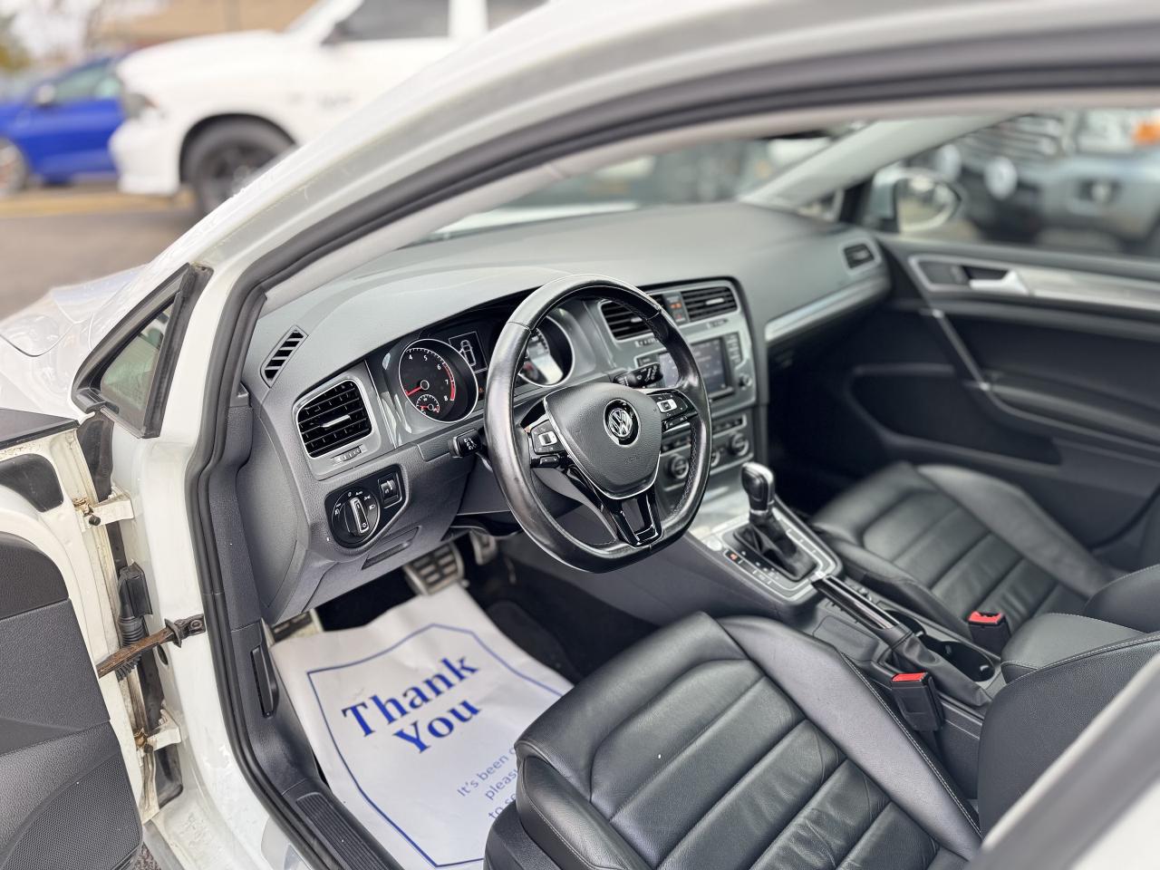 2017 Volkswagen Golf Alltrack AWD   Loaded   Mint Condition Photo