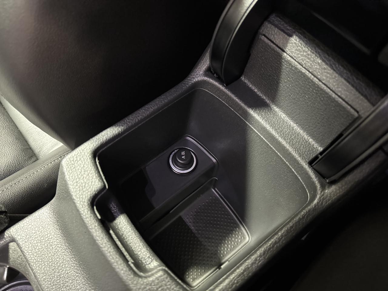 2017 Volkswagen Golf Alltrack AWD   Loaded   Mint Condition Photo