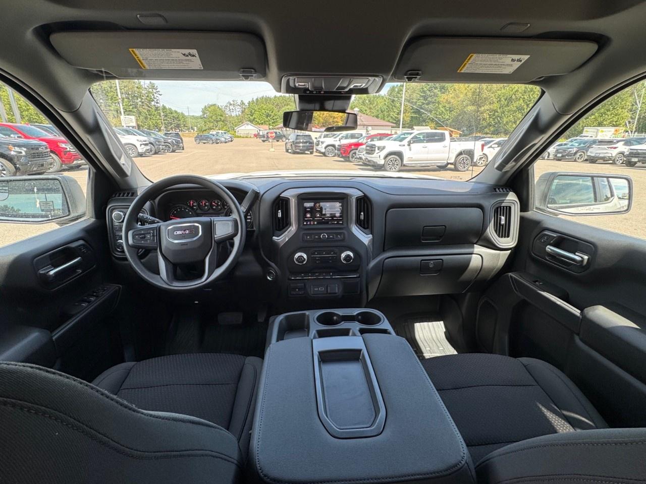 2026 GMC Sierra 1500 Double Cab Standard Box 4-Wheel Drive Pro Photo