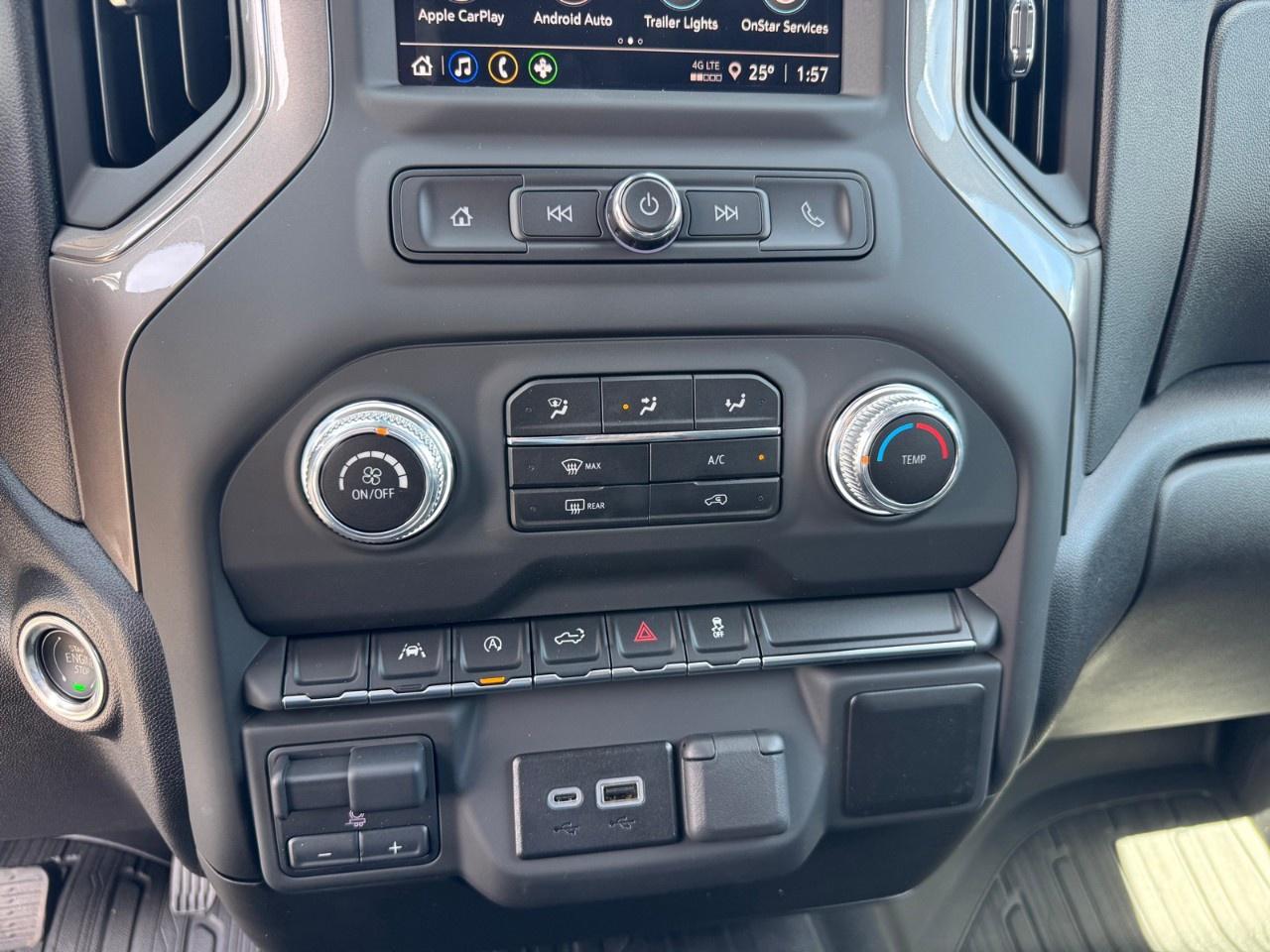 2026 GMC Sierra 1500 Double Cab Standard Box 4-Wheel Drive Pro Photo