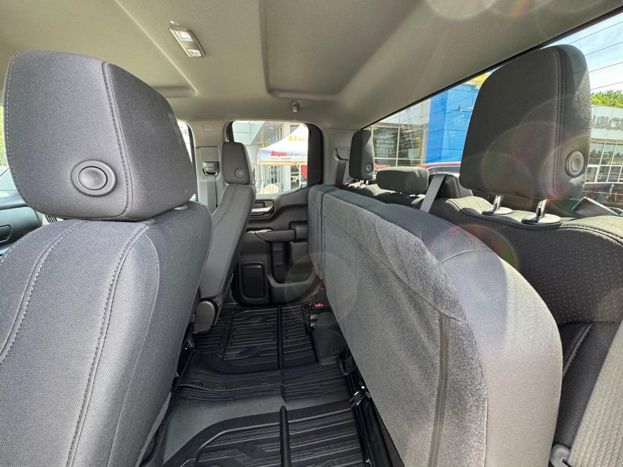 2026 GMC Sierra 1500 Double Cab Standard Box 4-Wheel Drive Pro Photo