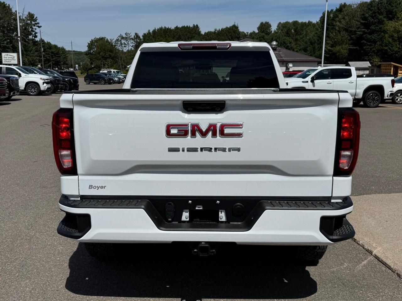2026 GMC Sierra 1500 Double Cab Standard Box 4-Wheel Drive Pro Photo