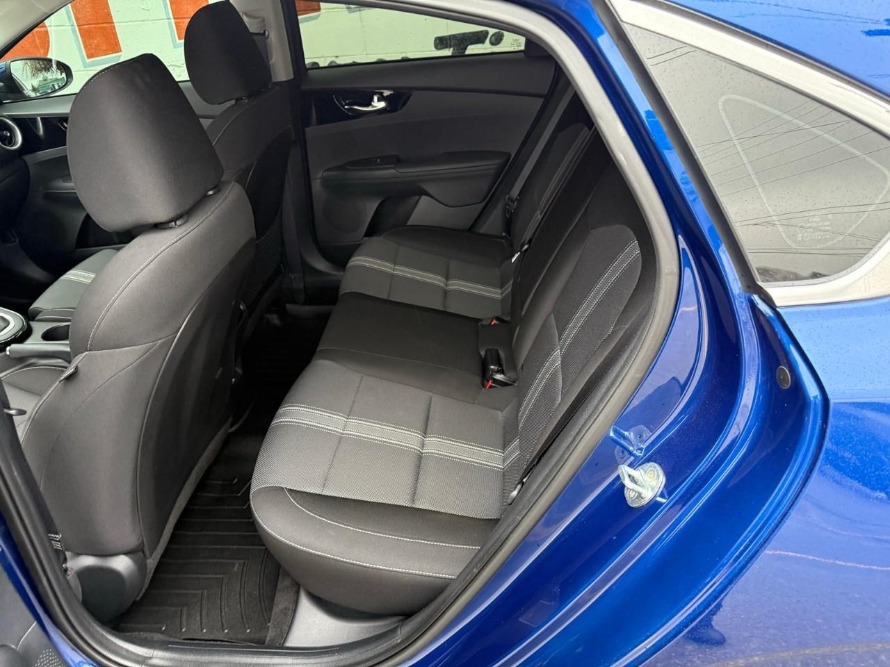 2022 Kia Forte EX 4dr Sedan Photo