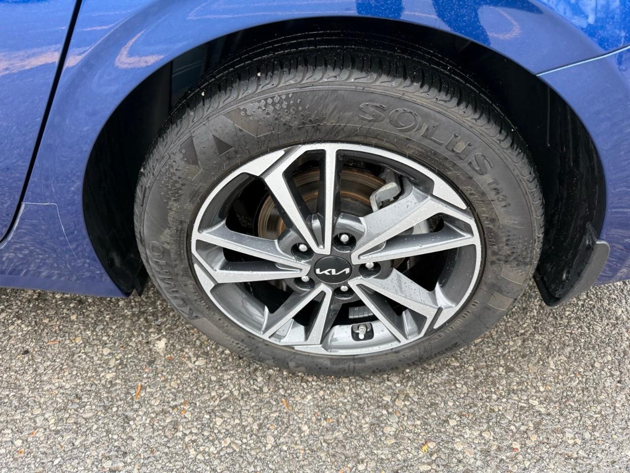 2022 Kia Forte EX 4dr Sedan Photo