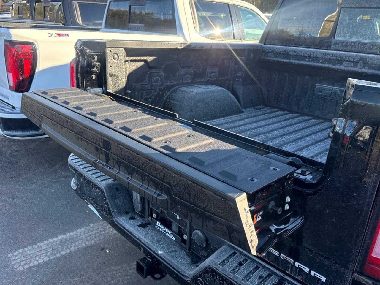 2026 GMC Sierra 1500 Crew Cab Short Box 4-Wheel Drive Denali Photo