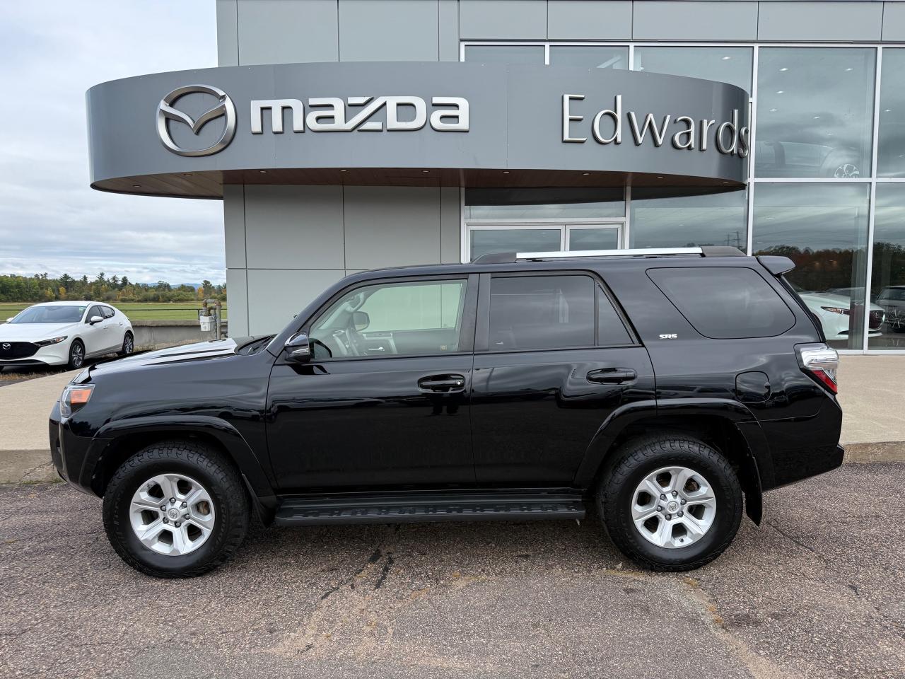 2019 Toyota 4Runner SR5 4dr 4x4 Photo0