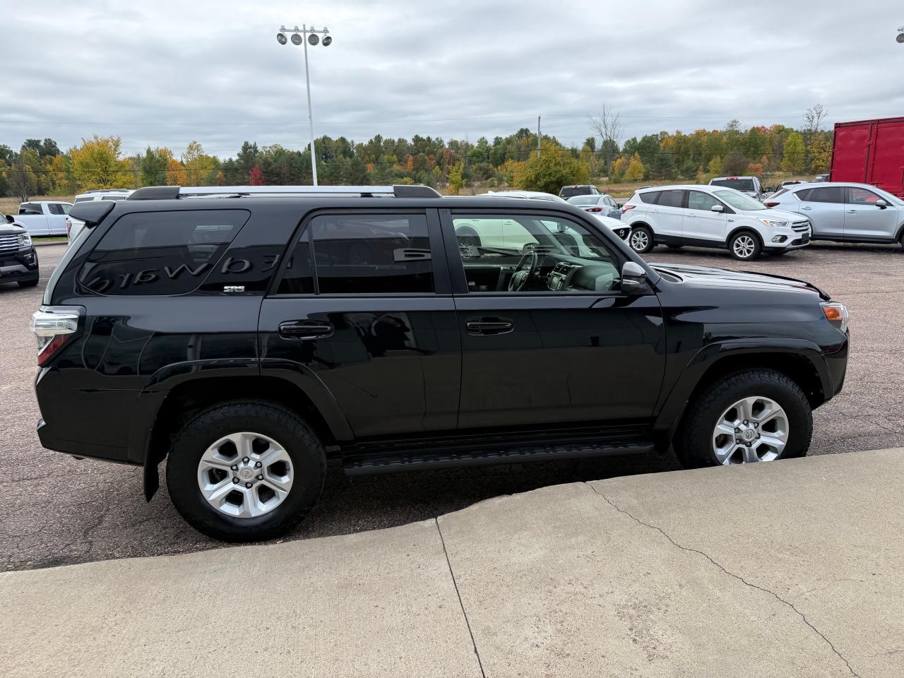 2019 Toyota 4Runner SR5 4dr 4x4 Photo