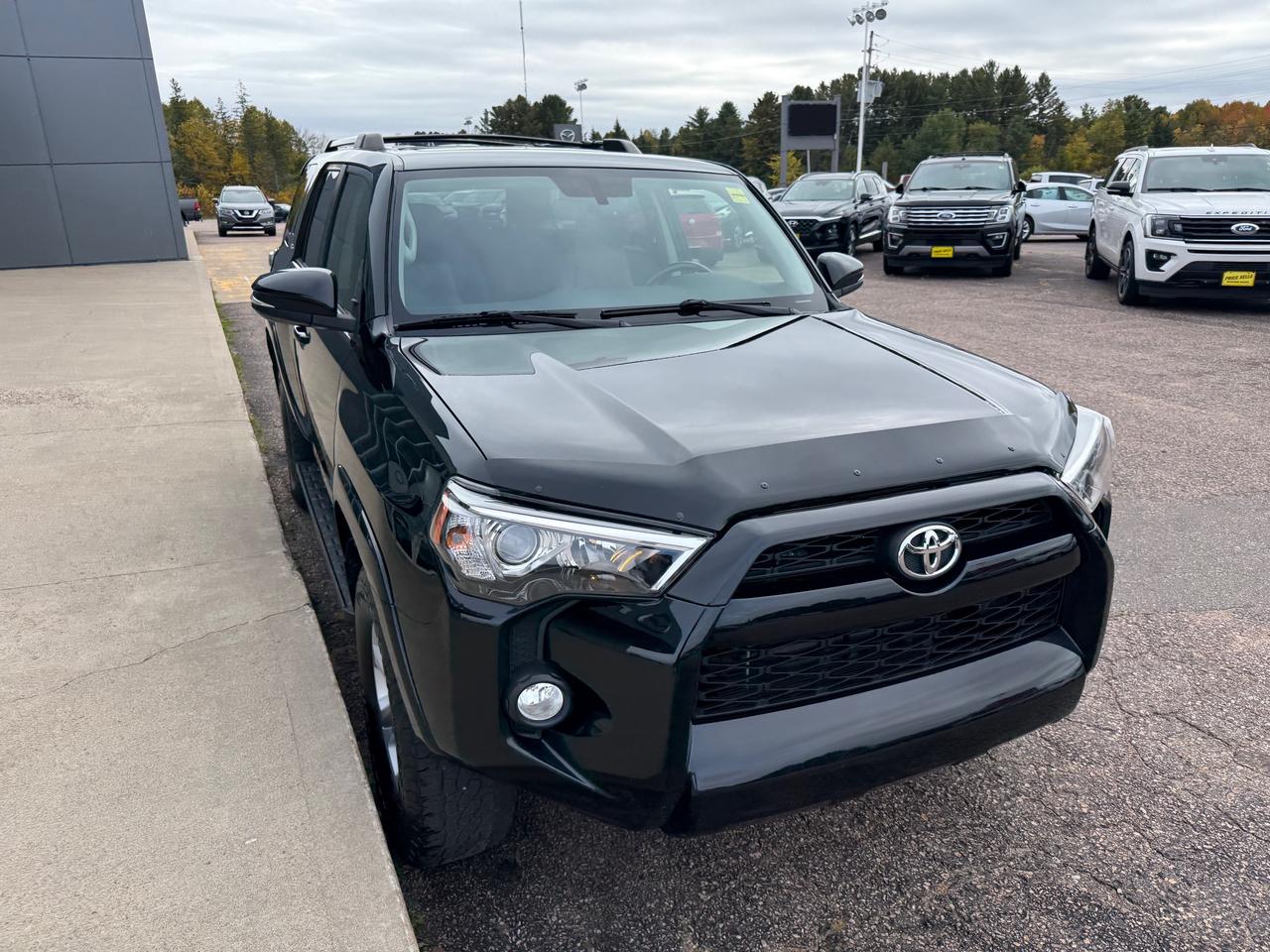 2019 Toyota 4Runner SR5 4dr 4x4 Photo