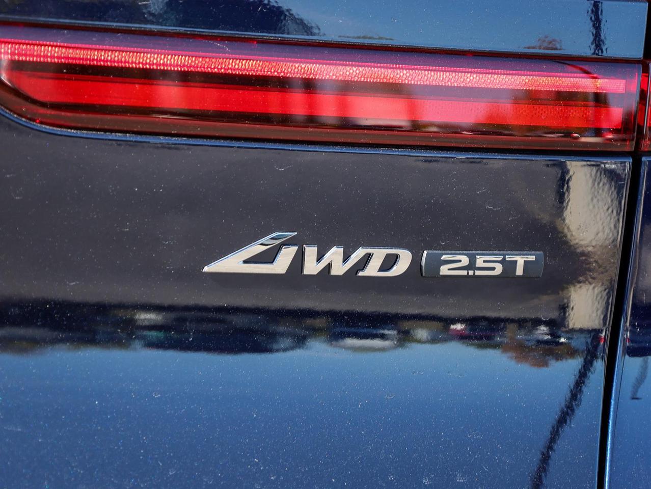2025 Genesis GV70  Photo