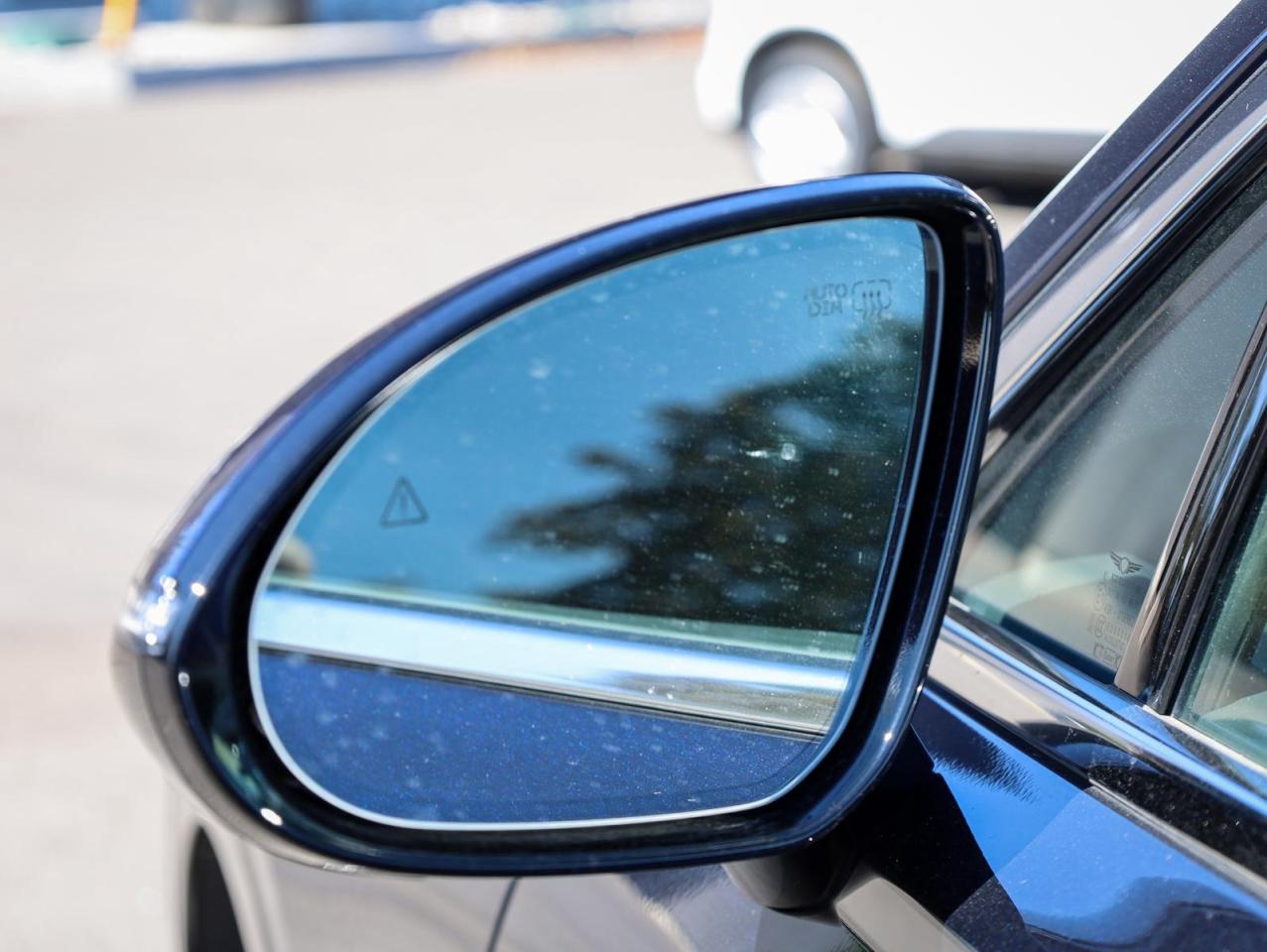 2025 Genesis GV70  Photo