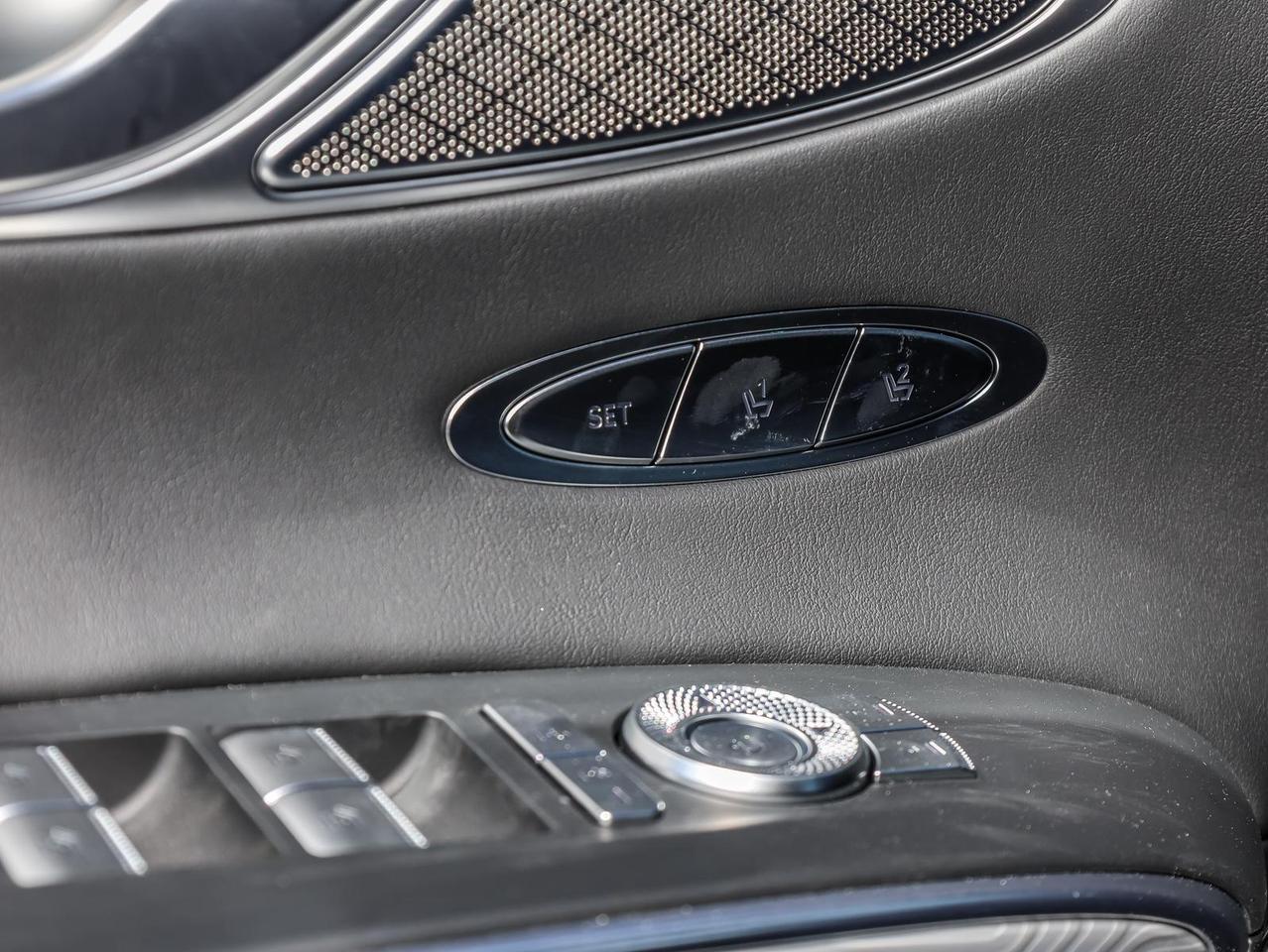 2025 Genesis GV70  Photo