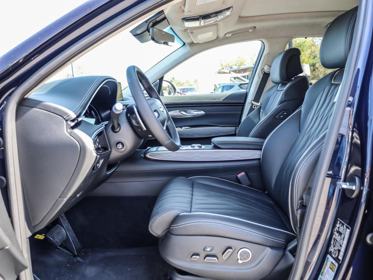 2025 Genesis GV70  Photo