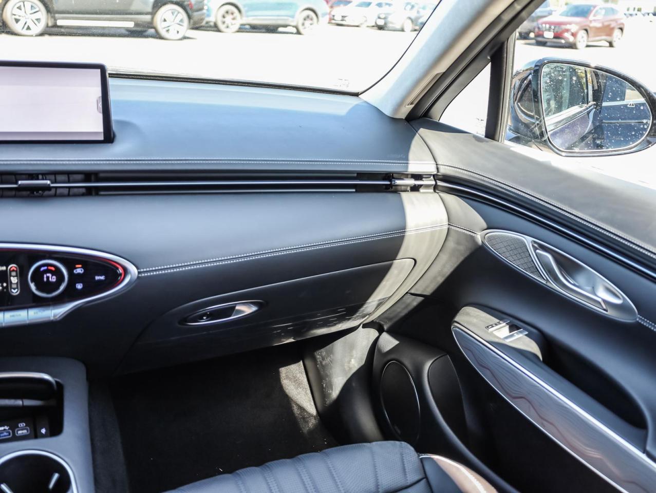 2025 Genesis GV70  Photo