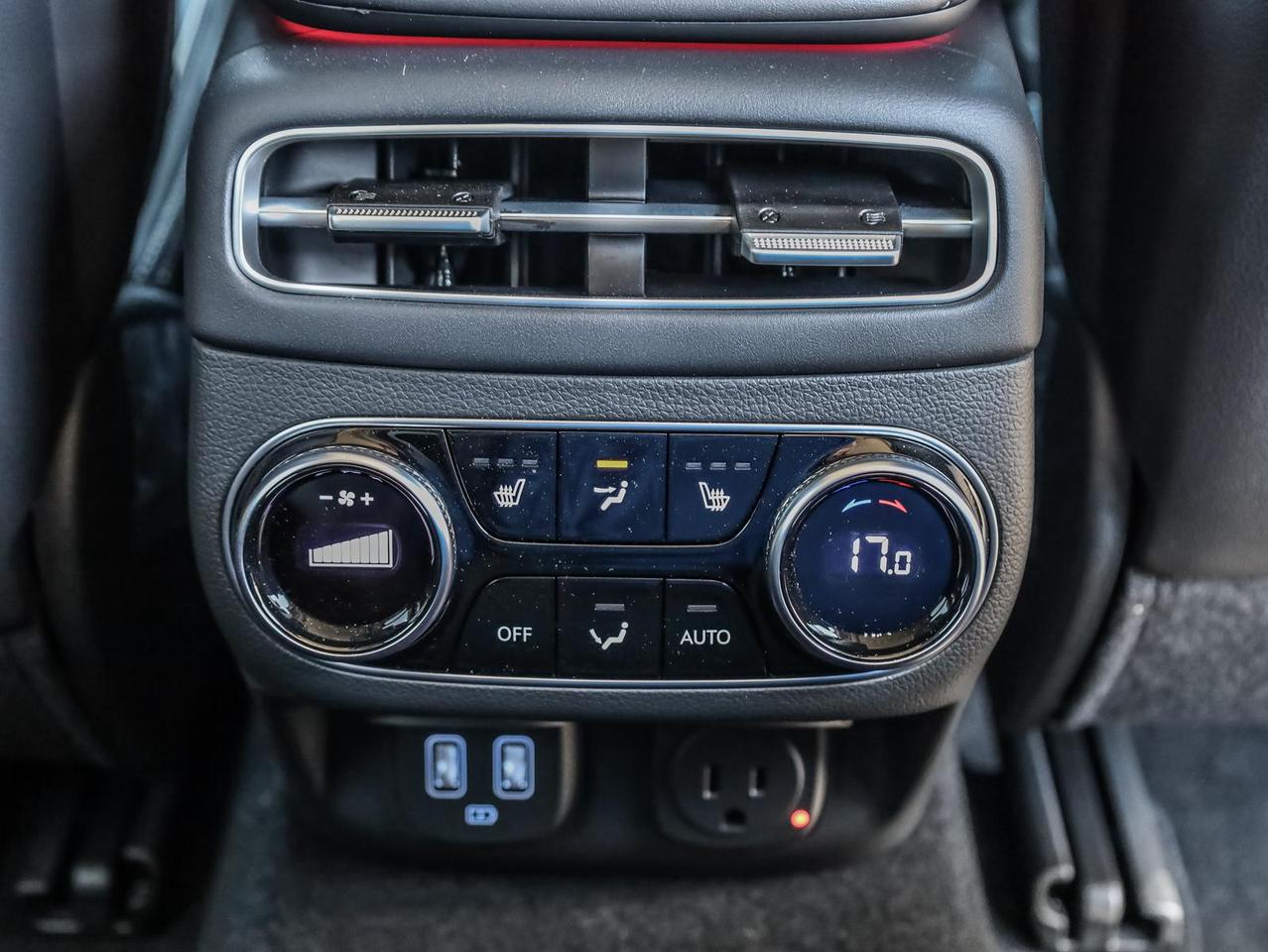 2025 Genesis GV70  Photo