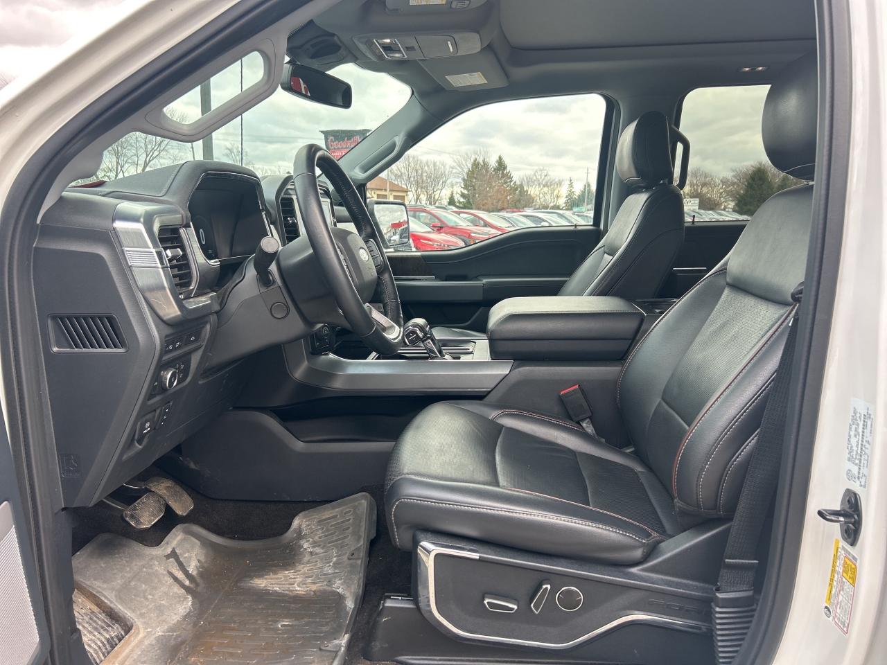 2021 Ford F-150 LARIAT, CLEAN CARFAX, HEATED/ COOLED LEATHER! Photo